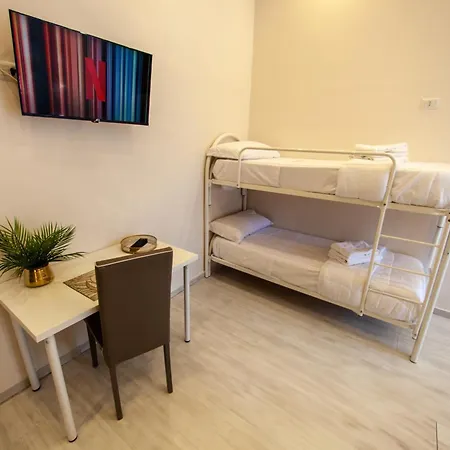 Penzion Airport Luxury Neapol